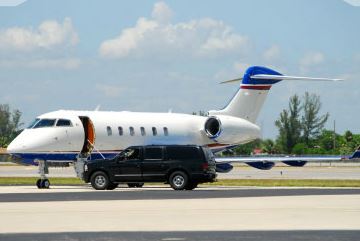A & J Transportation Service - Car Picking up at the Airport